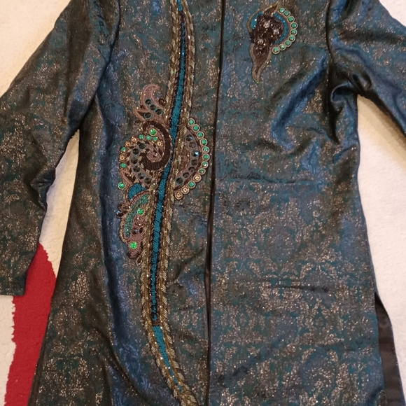 Sherwani Achkin Indian suit - Picture 8 of 10